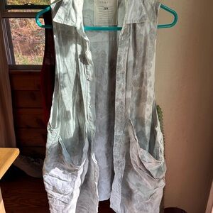 State the Label Gray Sleeveless Vest for Women